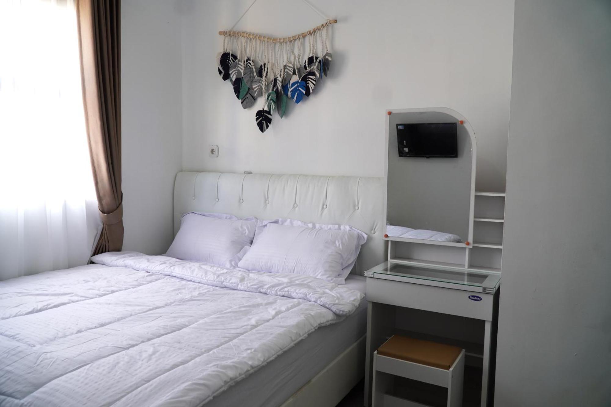 Arlita Guesthouse Чіанджур Екстер'єр фото